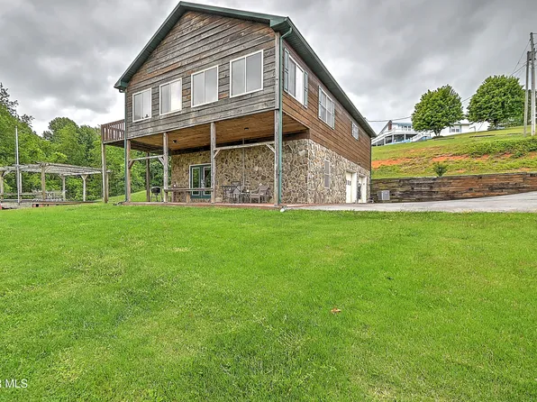 17516 Donegal Dr, Abingdon, VA 24210