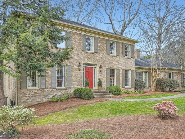2745 Northbrook Dr, Doraville, GA 30340