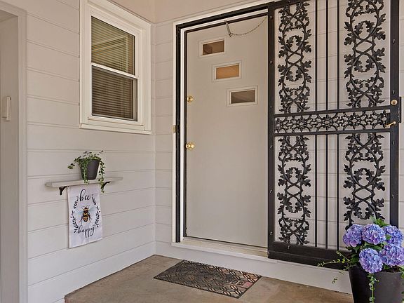 5th image of 2524 S Kickapoo Avenue