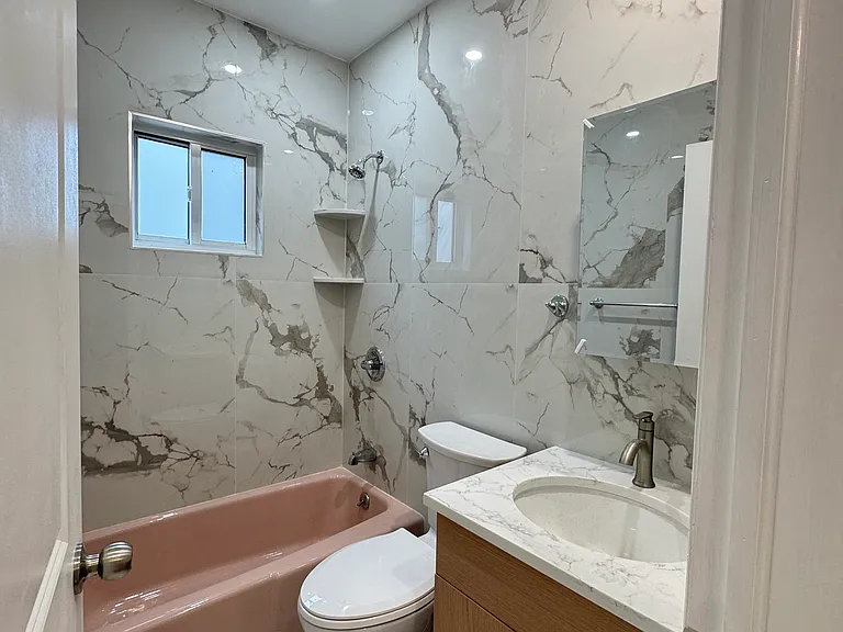 880 Sinclair Ave #1 — Photo 11