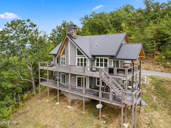 5137 Settlers View Ln, Sevierville, TN 37862