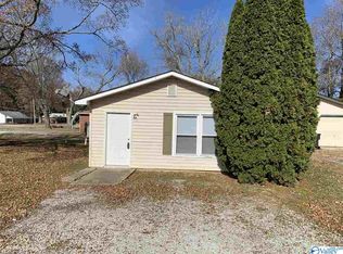 739 Boles Rd, Hazel Green, AL 35750