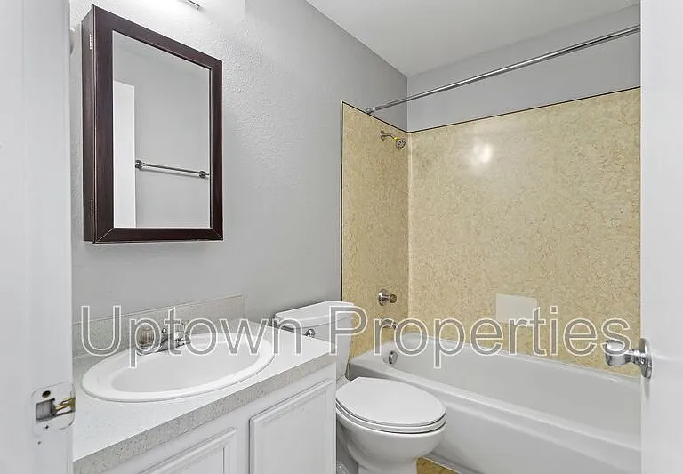 8313 SE 17th Ave — Photo 17