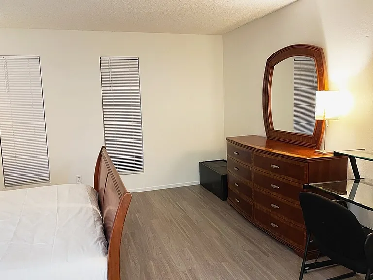 4650 Koval Ln #14 — Photo 5