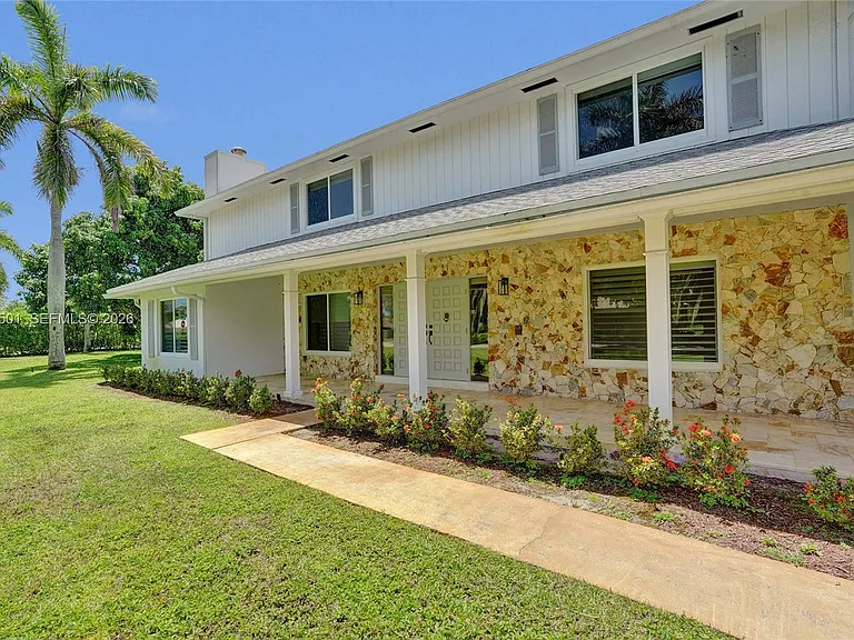 4024 Frances Dr — Photo 11