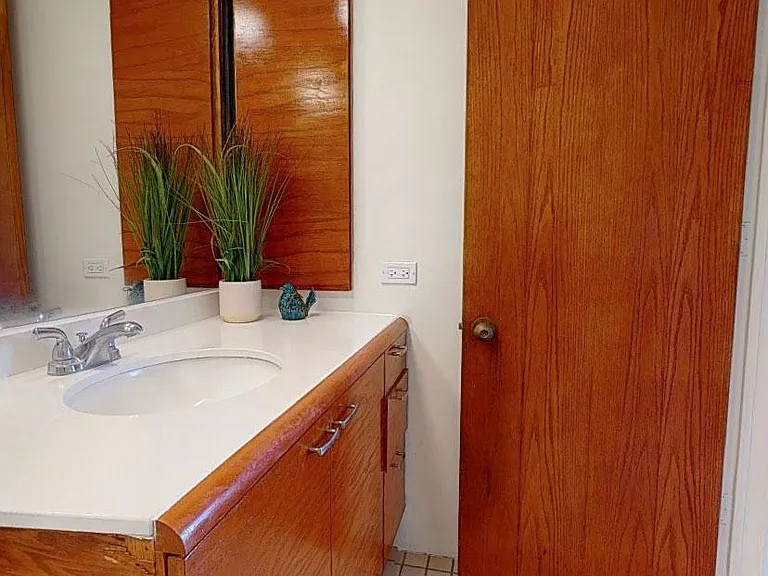 60 N Beretania St #3106 — Photo 13