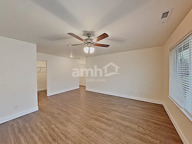 13610 107th Avenue Ct E — Photo 10