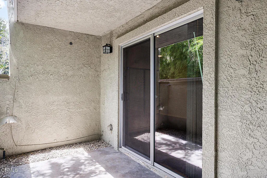 2 bed, 2.0 bath, 1135 sqft, $3,500 — Photo 4
