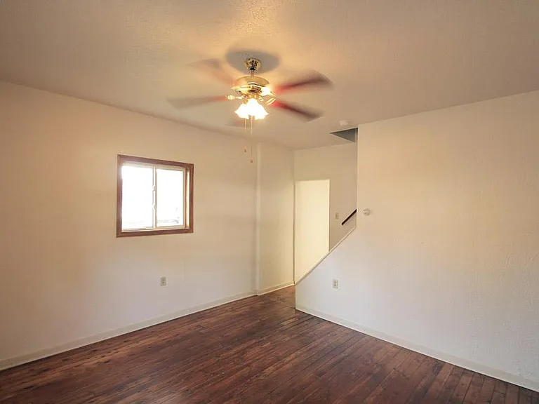 720 West St — Photo 5