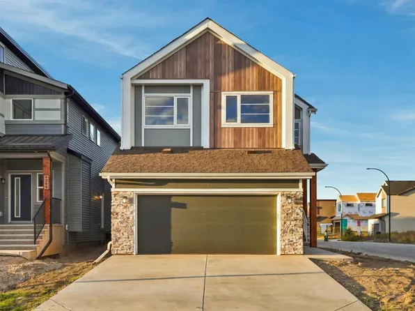 290 S Heartwood Gdns SE, Calgary, AB T3S 0R5