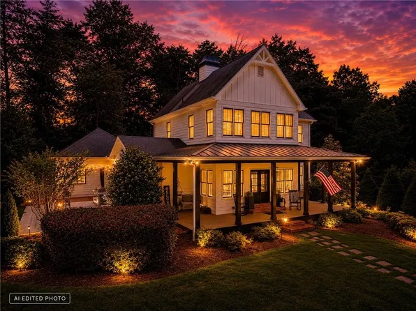 3735 Lakeside Cir, Cumming, GA 30041