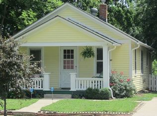 831 E 13th St #BUNGALOW, Lawrence, KS 66044