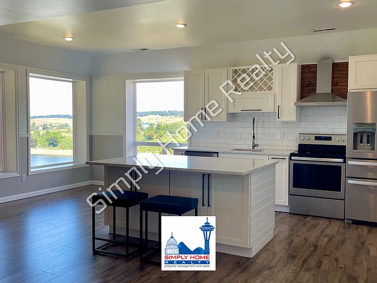 2781 Chambers Point Ct — Photo 23
