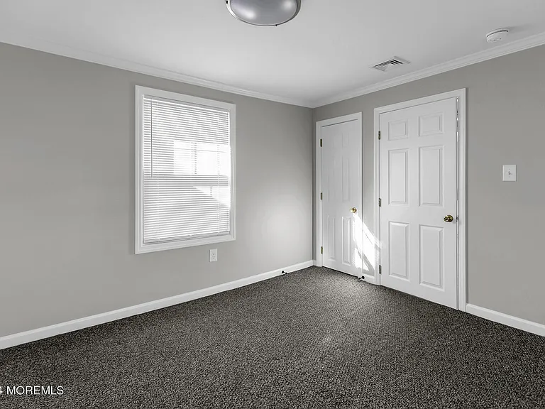 717 Harmony Rd — Photo 15