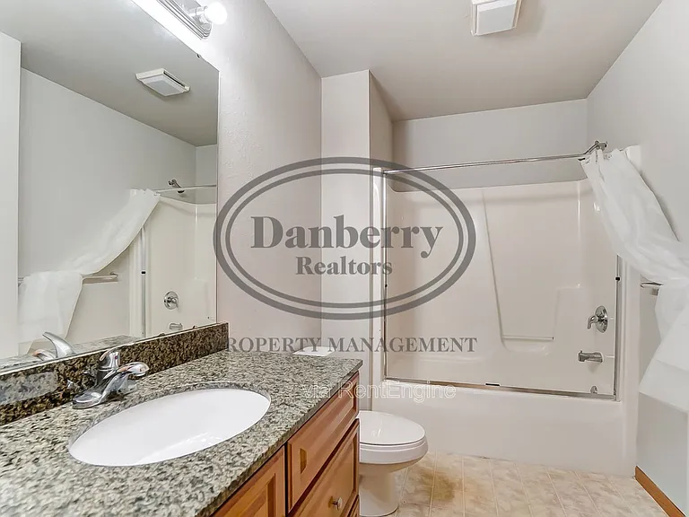 1117 N Byrne Rd — Photo 19
