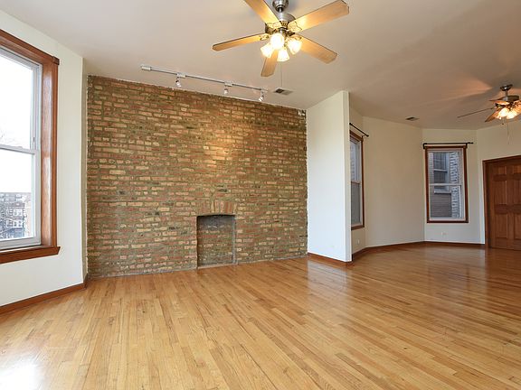 4th image of 2112 N California Ave APT 3