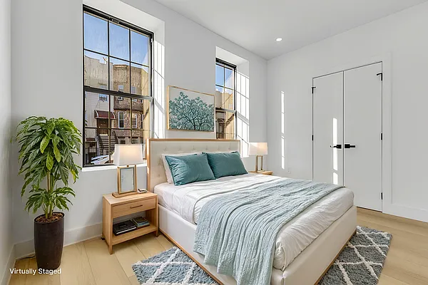 Rented by REAL New York | media 11