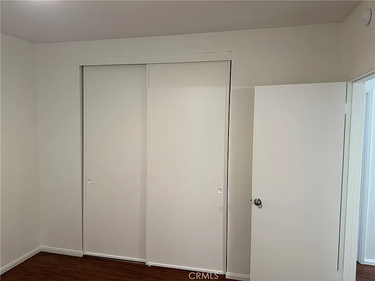 1164 Irving Ave #A — Photo 23