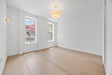 Rented by Gazal International Brokerage Group