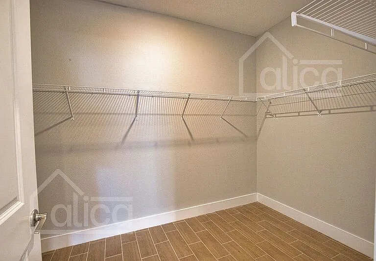 1610 Rada Ln — Photo 26