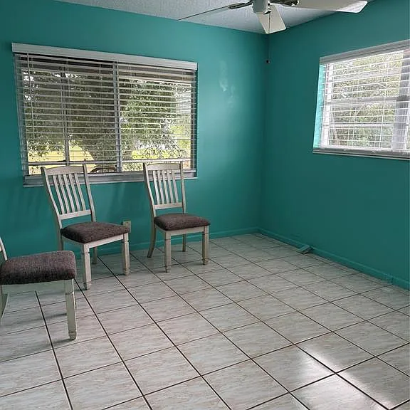 476 Tilford #V — Photo 11