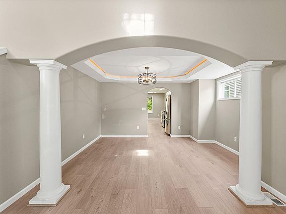 3rd image of 16218 131st Avenue Ct E