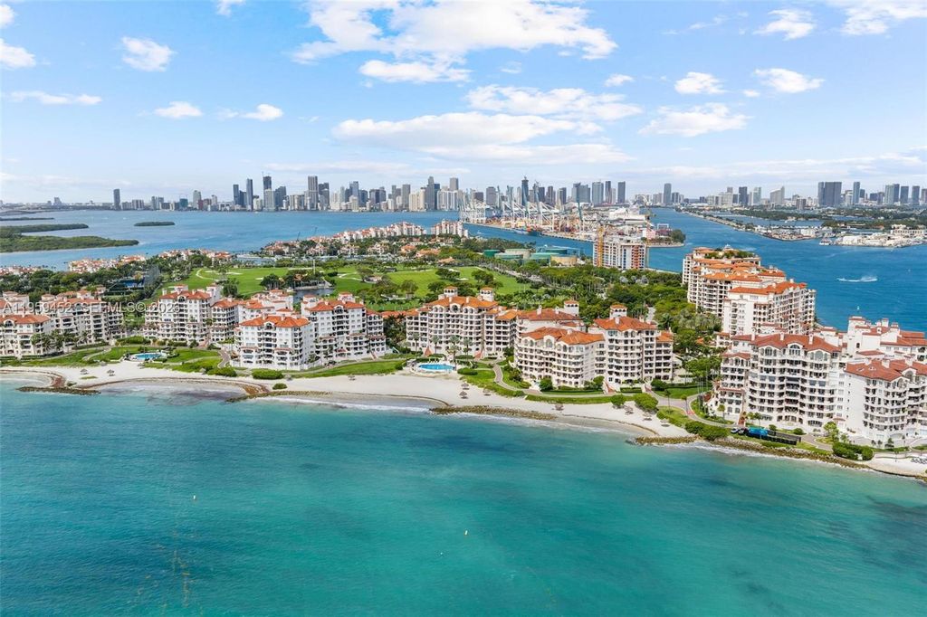 7600 Fisher Island Dr APT 7662, Miami Beach, FL 33109