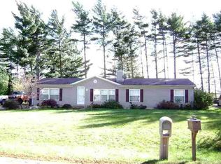 2671 E Pine Dr, Warsaw, IN 46582