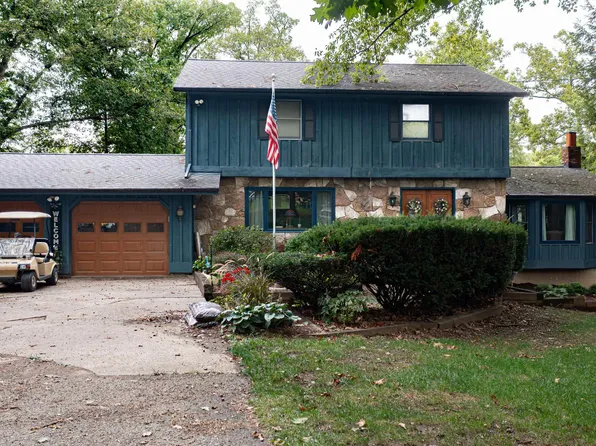 403 Towne Rd, Groveland, IL 61535