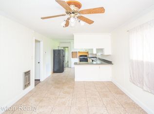 209 Sunset Dr W, Athens, AL 35611