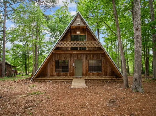 543 Lakeside Dr, Etoile, TX 75944