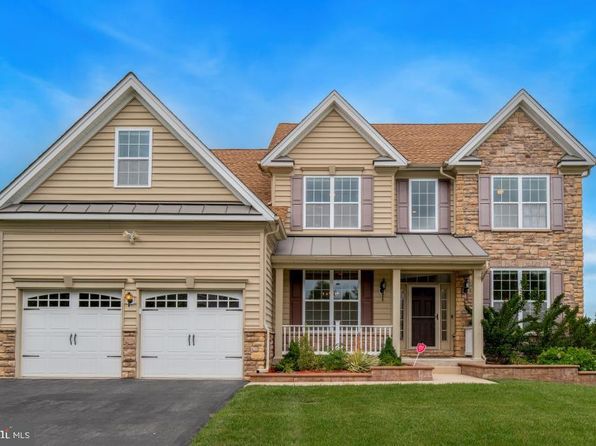 1222 Caitlin Way, New Castle, DE 19720