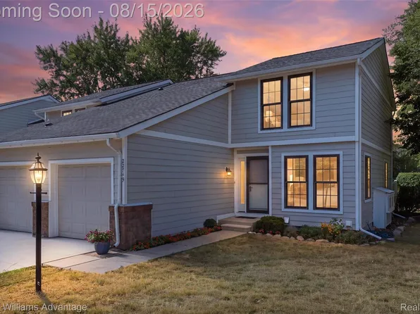 22749 Cranbrooke Dr, Novi, MI 48375