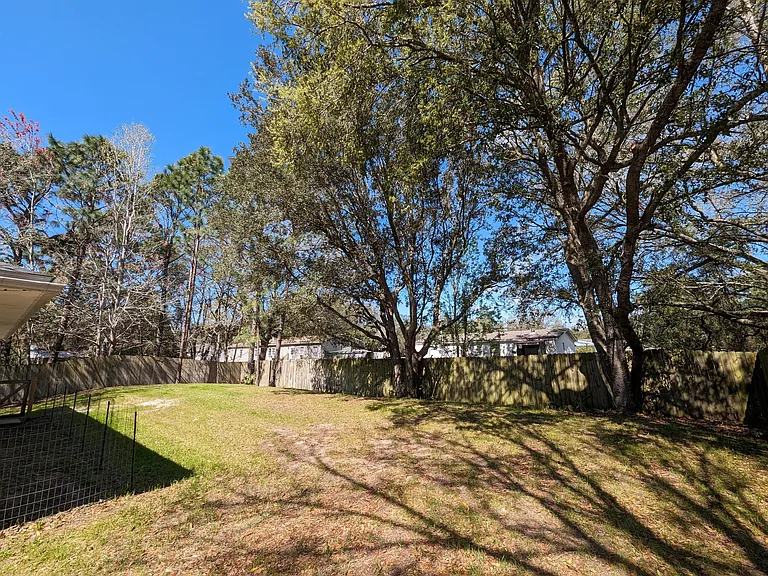6762 Valerie Ln — Photo 30