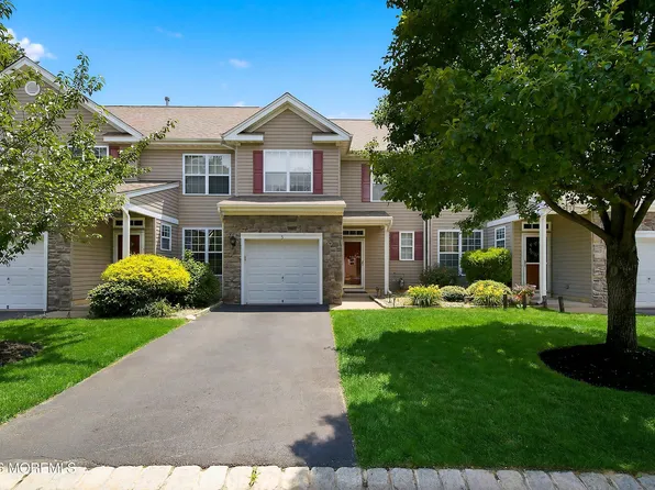 5 Manhattan Dr #63, Brick, NJ 08723