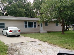 351 S 10th St, Hamilton, IL 62341