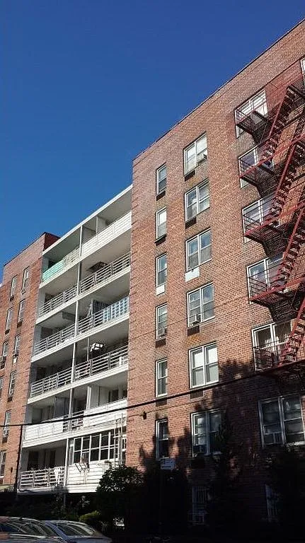 2626 Homecrest Ave APT 3G photo 1