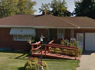 6512 Dauderman Rd, Alhambra, IL 62001