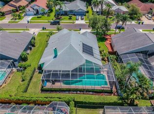 888 Crestridge Cir, Tarpon Springs, FL 34688