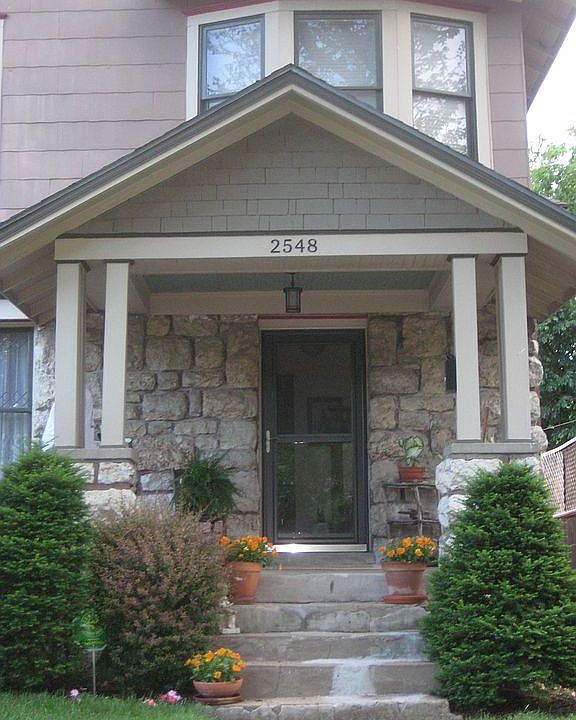 1st image of 2548 Charlotte St
