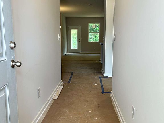 2nd image of 47 Primrose Dr #61