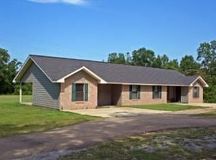 1692 Highway 589, Seminary, MS 39479