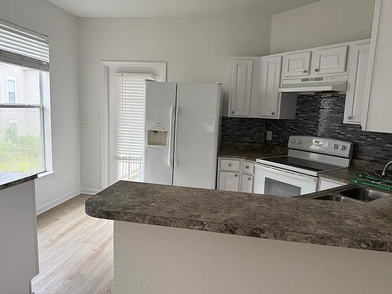 18116 Villa Creek Dr — Photo 17