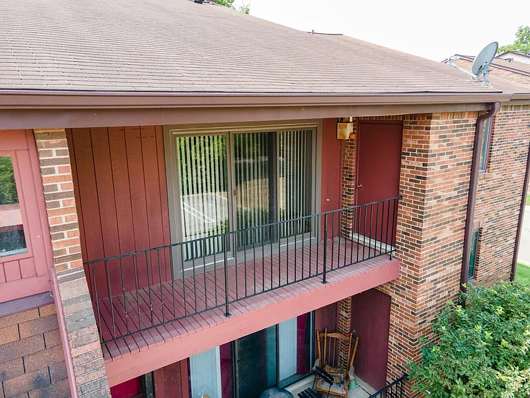 23788 Village House Dr N #8B — Photo 3