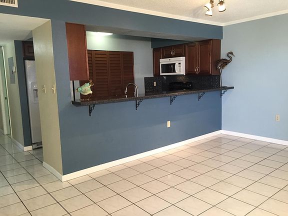 Kitchen Bar Counter