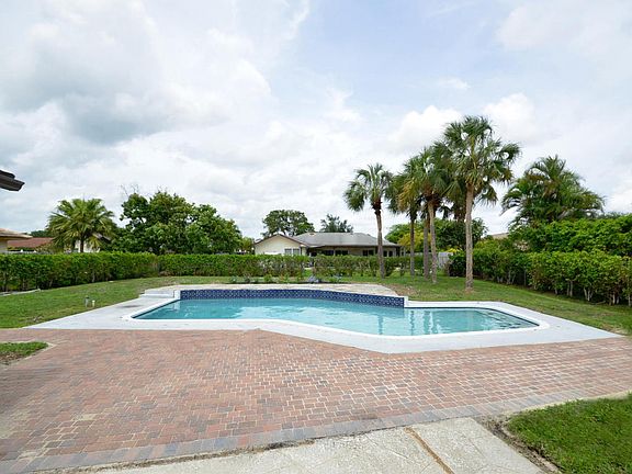 Home For Sale In Cimarron