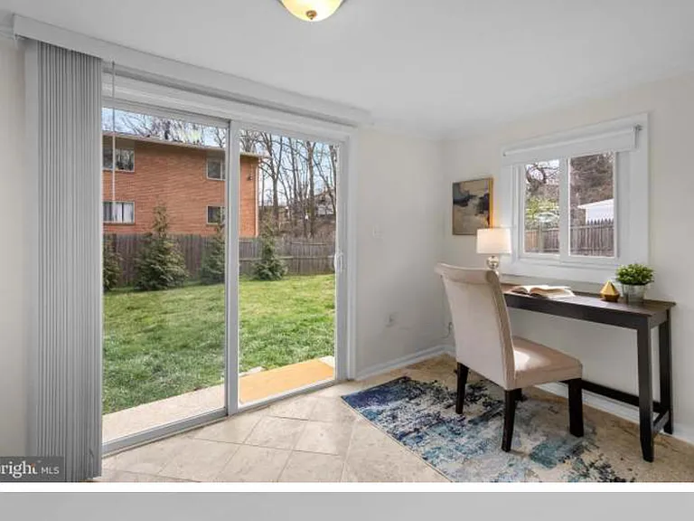 9011 Miles St — Photo 3