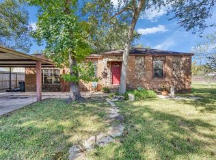 3908 N Terry St, Santa Fe, TX 77517