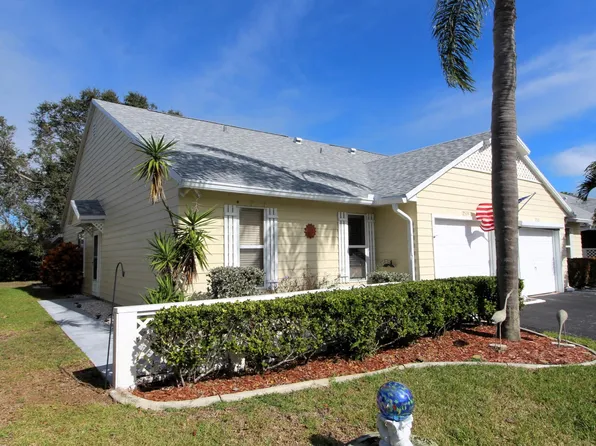 2519 SE Tropical East Cir E, Pt Saint Lucie, FL 34952