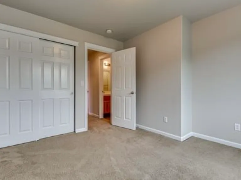 11500 NW 29th Ct — Photo 17